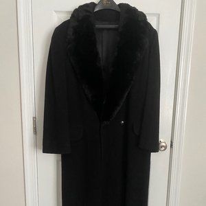 Regency Cashmere Classic Double Breasted Coat with Beaver Collar